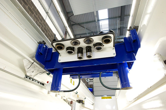 Tecalemit heavy lifting jack system installation