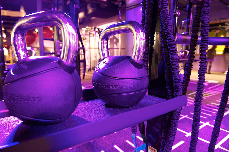 Simply Gym.Net is a 24 hour gym franchise , affordable and UK wide.